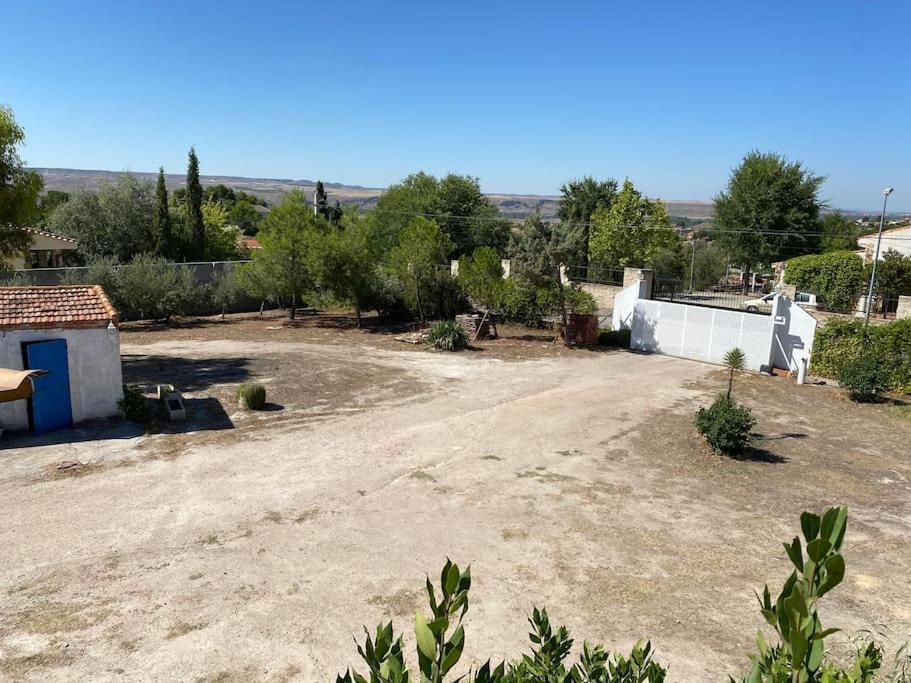 Finca Los Nardos De Miraltajo Colmenar de Oreja Exterior foto
